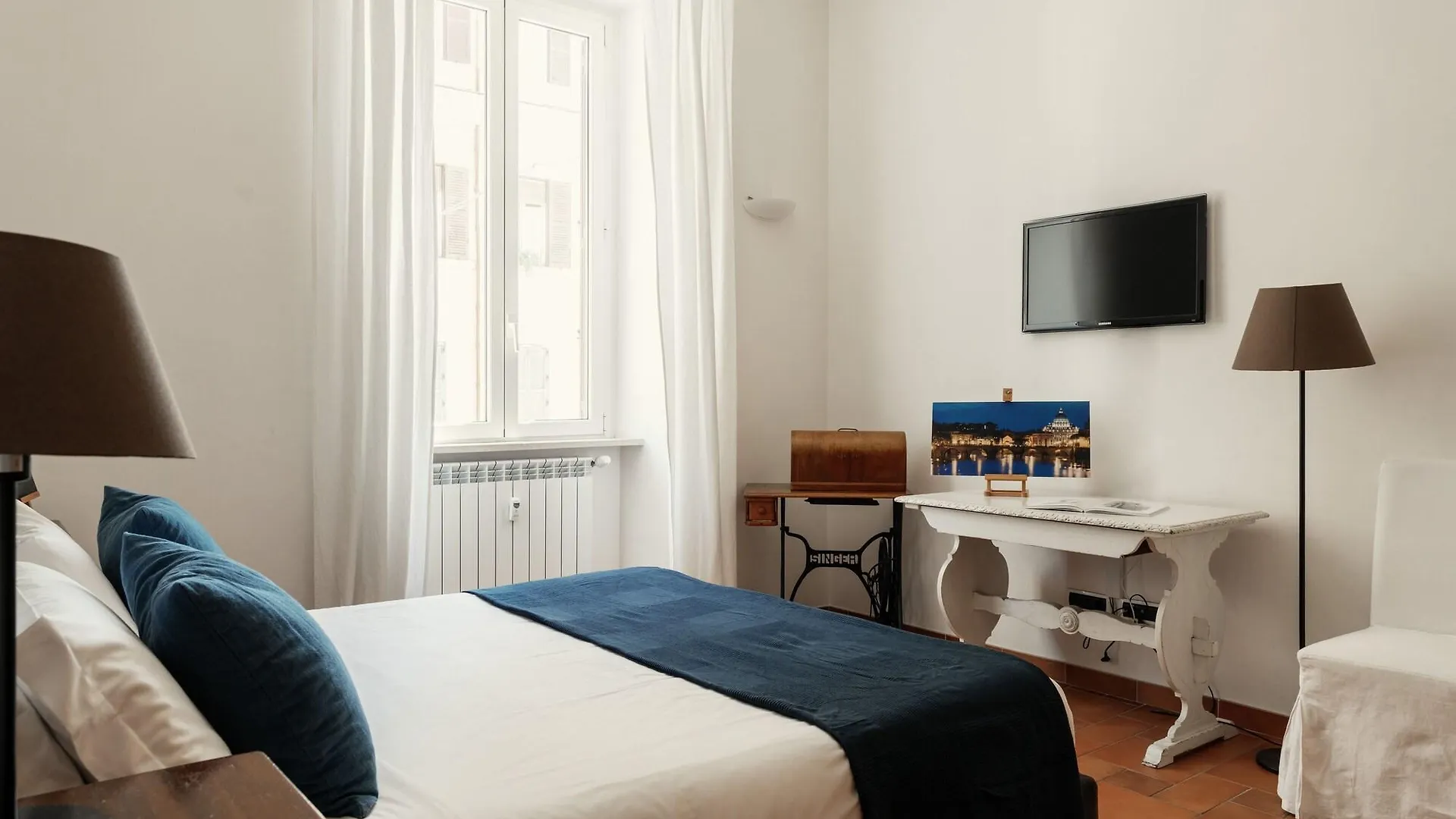 B&B Domus Quiritum Rome Bed & Breakfast