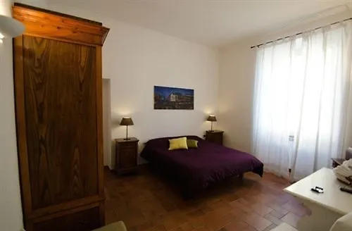 B&B Domus Quiritum Rome Bed & Breakfast
